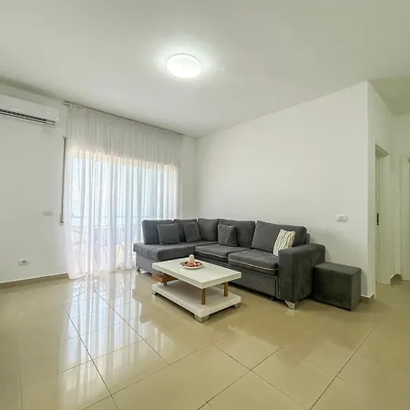 Palm Coast Haven B14 * Durrës